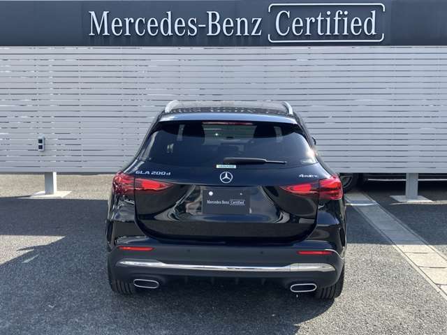 Mercedes-Benz GLA-Class 6