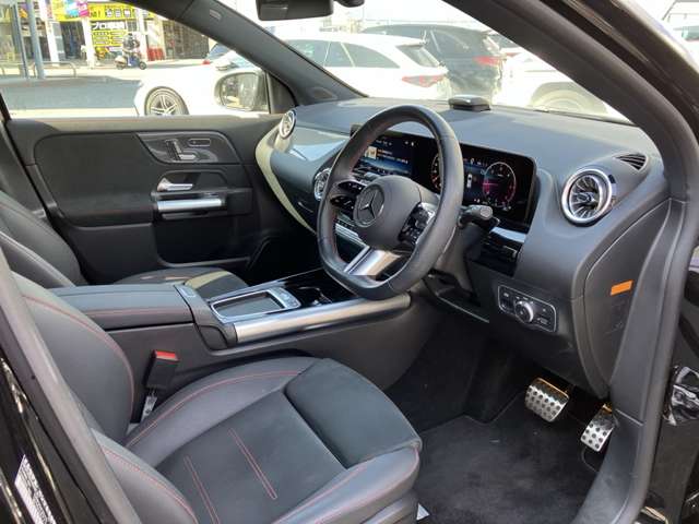 Mercedes-Benz GLA-Class 9