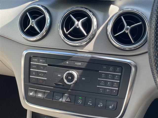 Mercedes-Benz GLA-Class 8