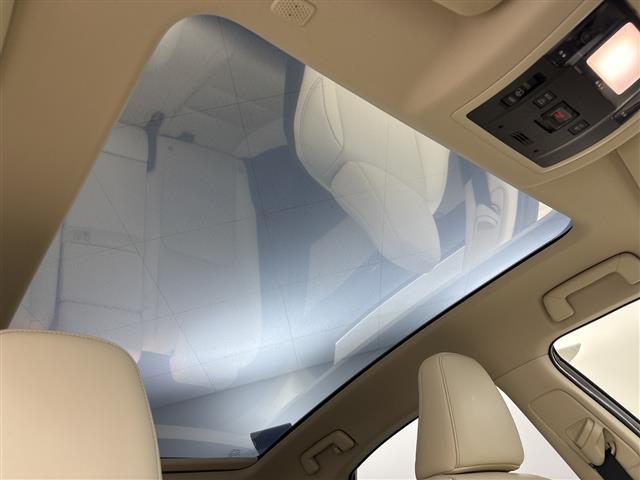 Lexus NX 8