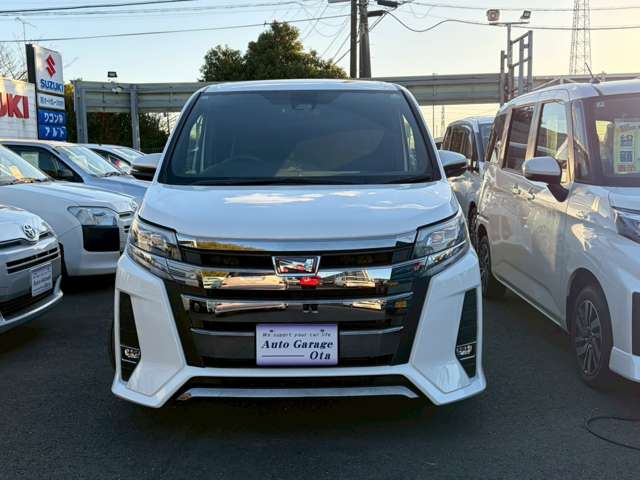 Toyota Noah 7