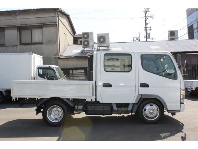 Mitsubishi Fuso Canter 7