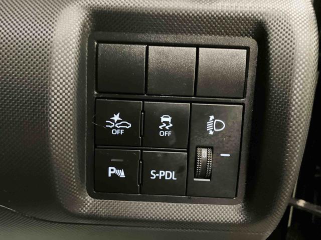 Daihatsu Rocky 11