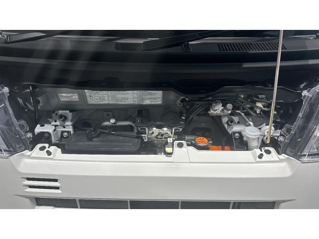 Daihatsu Hijet Deck Van 9