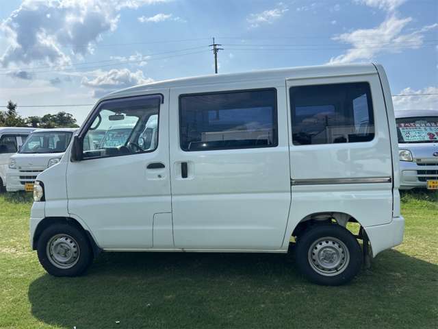 Mitsubishi Minicab Van 5
