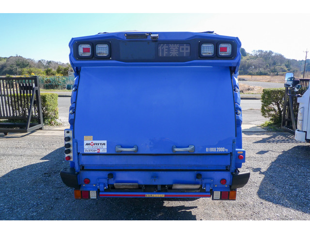 Hino Dutro 7
