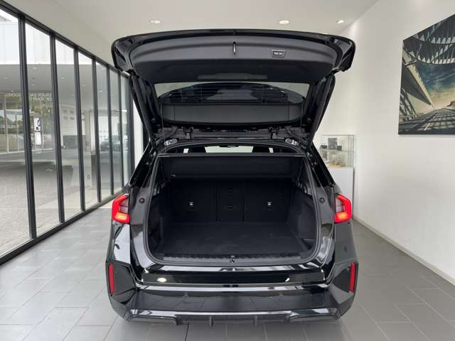 BMW X1 12