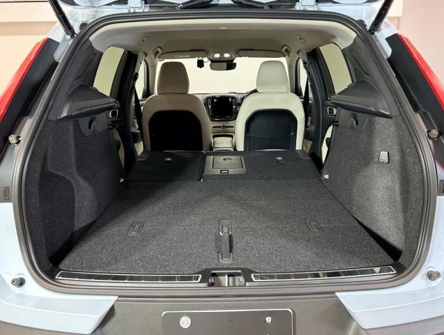 Volvo XC40 12