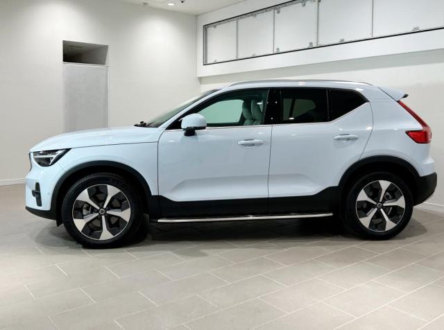 Volvo XC40 4
