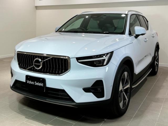 Volvo XC40 8
