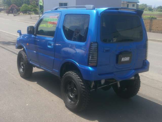 Mazda AZ-オフロード 6