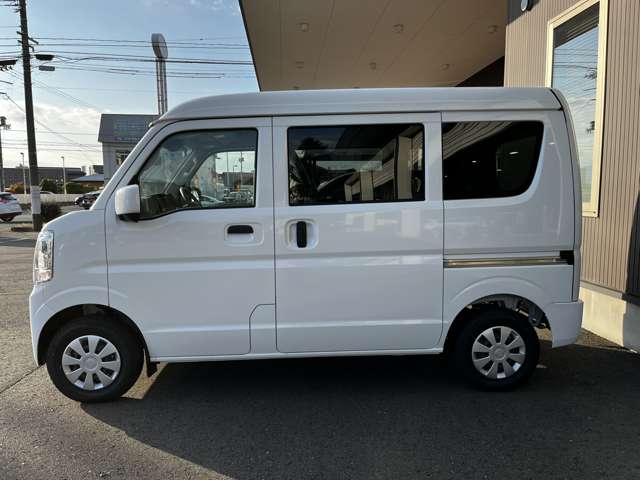 Nissan NV100 Clipper 8