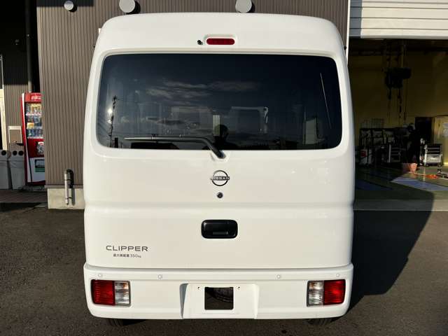 Nissan NV100 Clipper 10