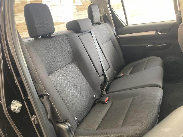 Toyota Hilux 12