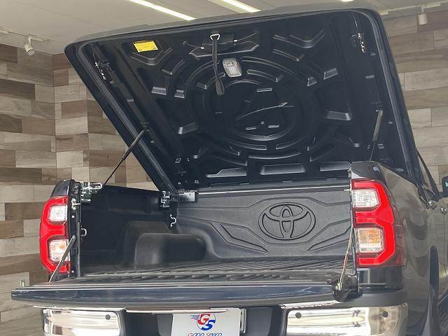 Toyota Hilux 10