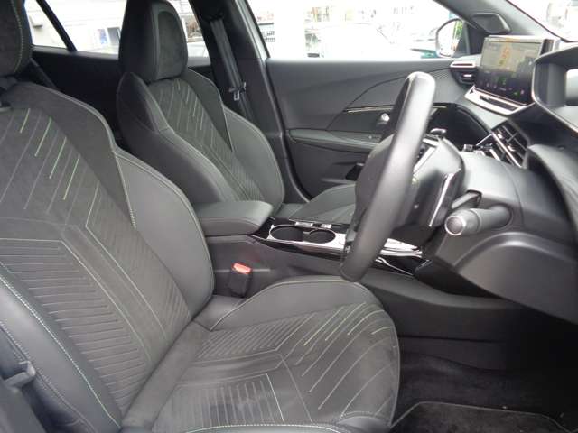 Peugeot SUV 2008 5