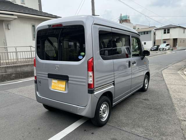 Honda N-VAN 9