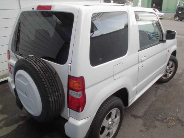 Mitsubishi Pajero Mini 8