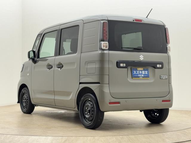 Suzuki Spacia Base 4