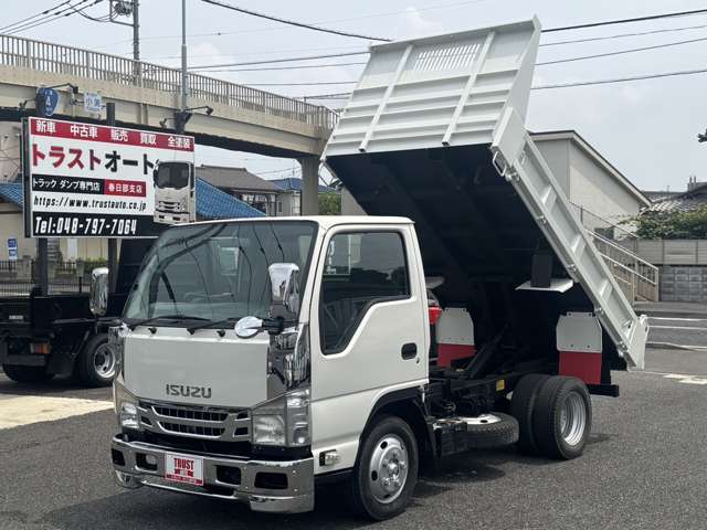 Isuzu Elf 8