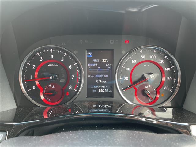 Toyota Alphard 11