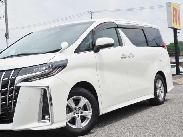 Toyota Alphard 11