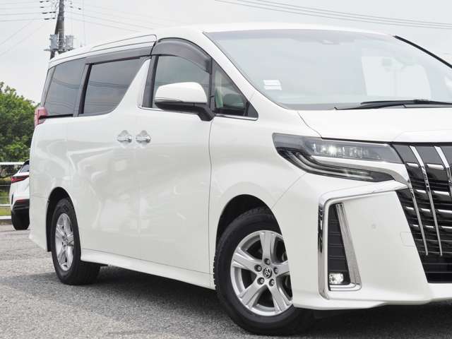 Toyota Alphard 10