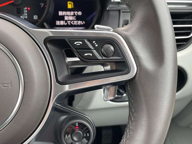 Porsche Macan 10