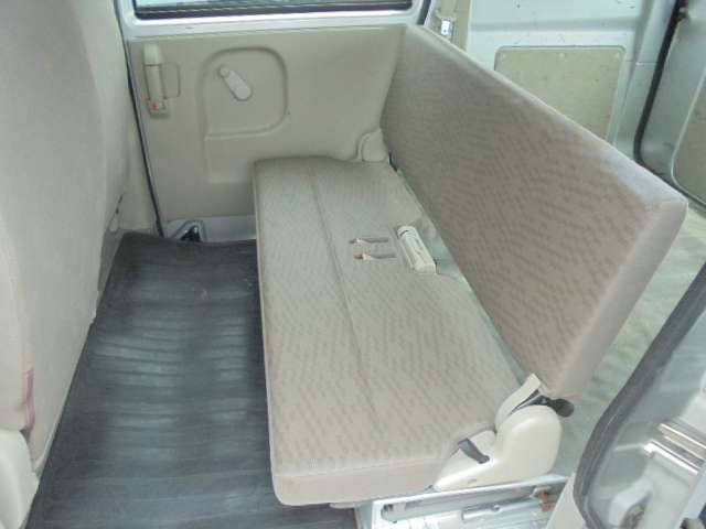 Suzuki Every 7