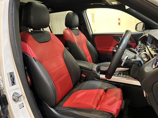 Mercedes-Benz GLB 7