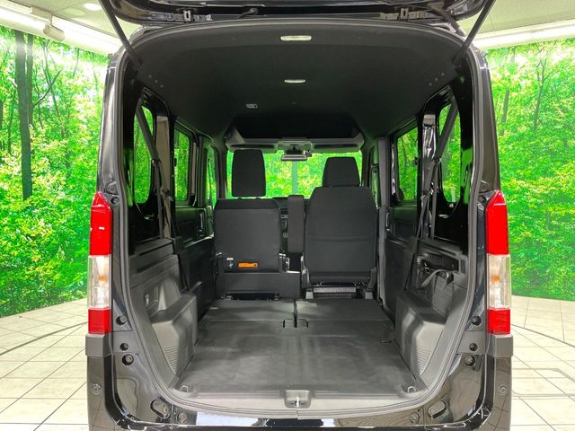 Honda N-VAN 12