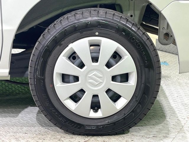 Suzuki Every 12