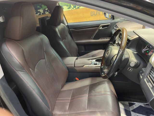 Lexus RX 8