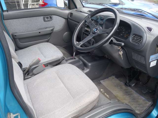 Daihatsu Atrai 4