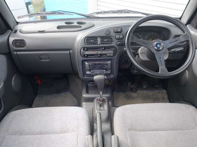 Daihatsu Atrai 5