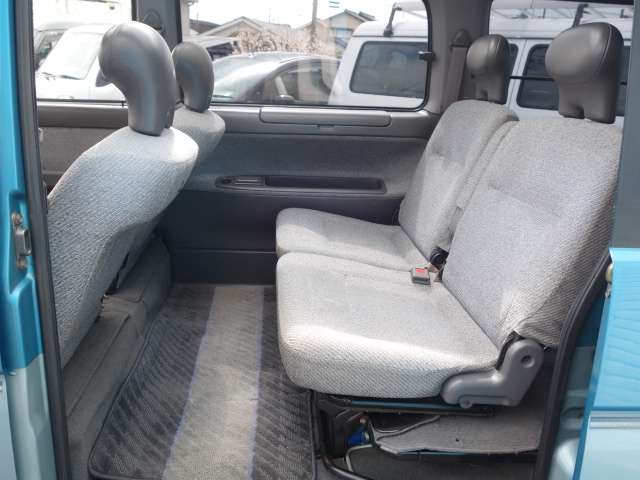 Daihatsu Atrai 8