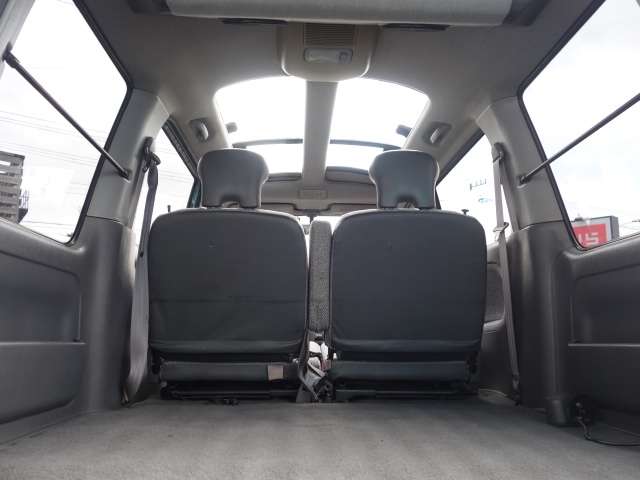 Daihatsu Atrai 9