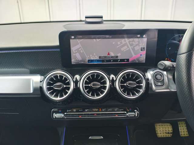 Mercedes-Benz GLB 3