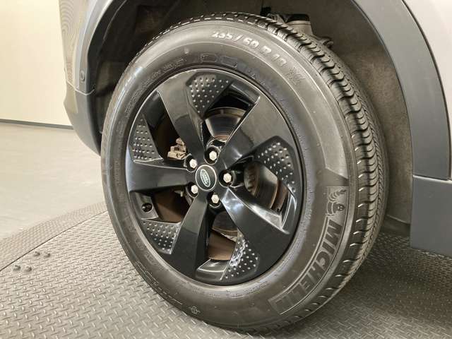 Land Rover Discovery Sport 10