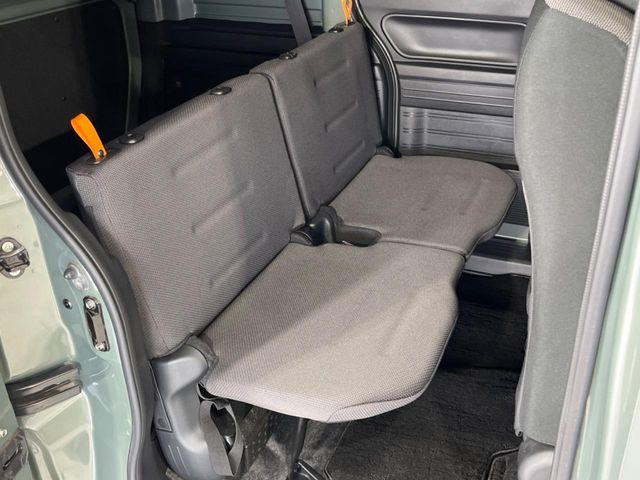 Honda N-VAN 9