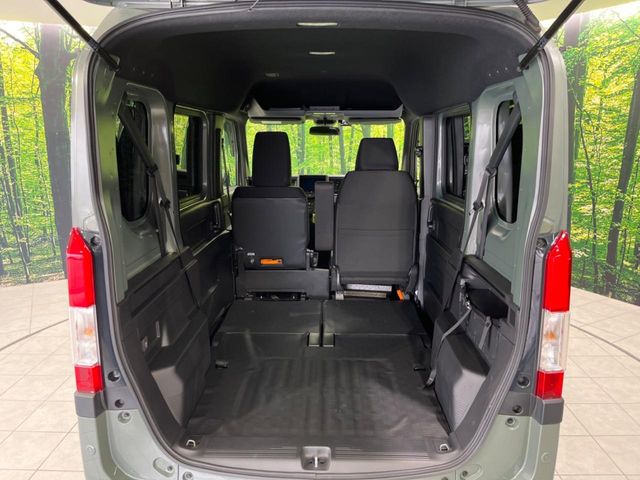 Honda N-VAN 10