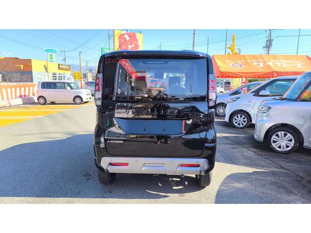 Mitsubishi Delica Mini 5