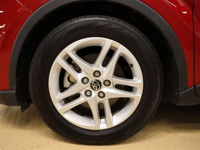 Toyota C-HR 10