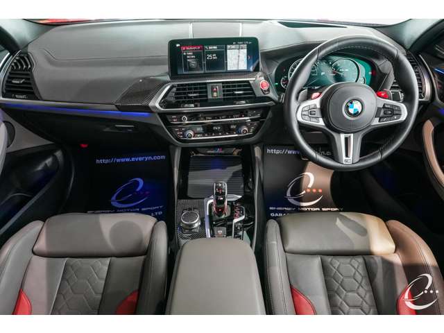BMW X4 M 9