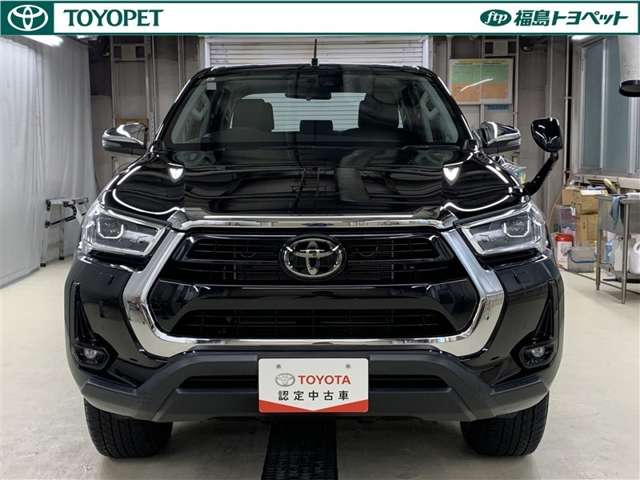 Toyota Hilux 2