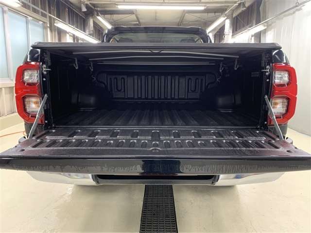 Toyota Hilux 10