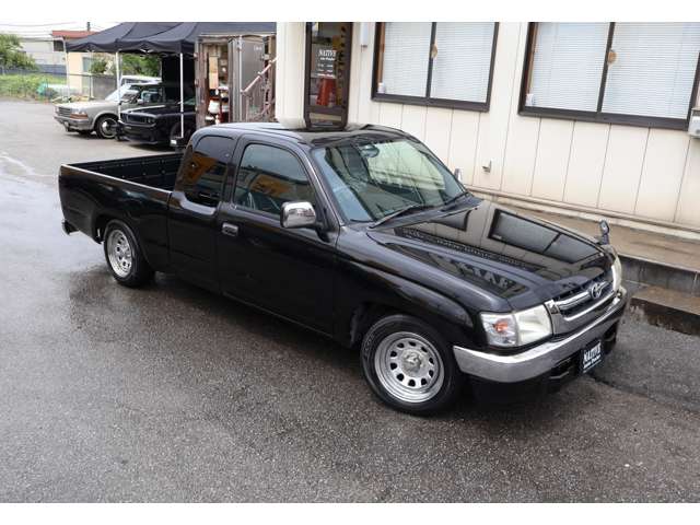 Toyota Hilux 12