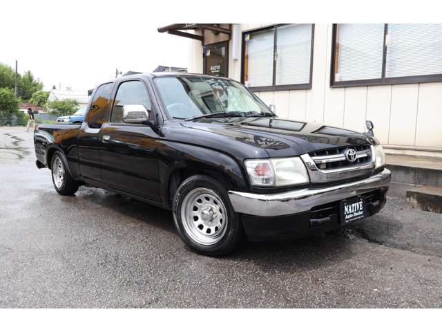 Toyota Hilux 9