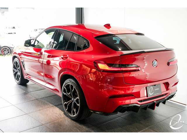 BMW X4 M 8