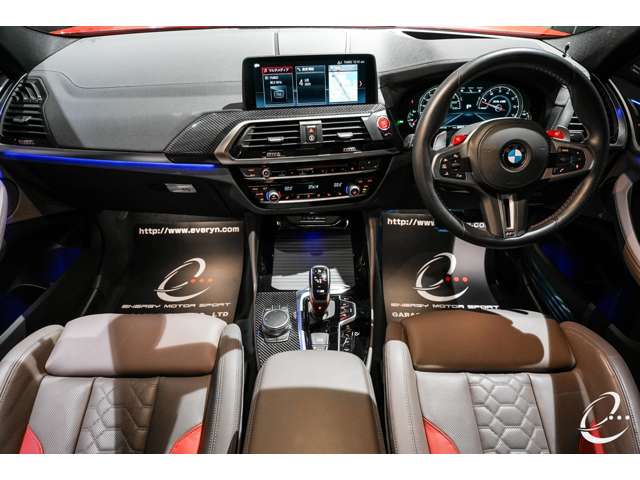 BMW X4 M 9